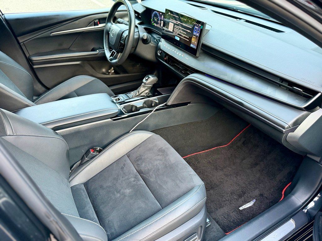 Toyota Camry, 2.0 L, 1 kWh, 2025 il, 22 000 km — Avtomobillər, Bakı (8)