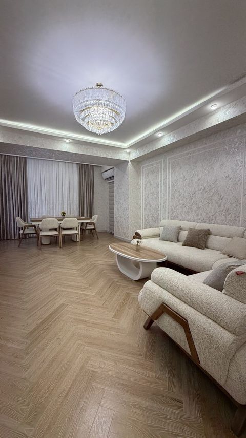 Satılır 2 otaqlı yeni tikili 110 m² — Bakı