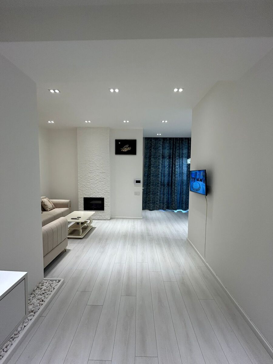 İcarəyə verilir 2 otaqlı yeni tikili 42 m² — Mənzil, Bakı (4)