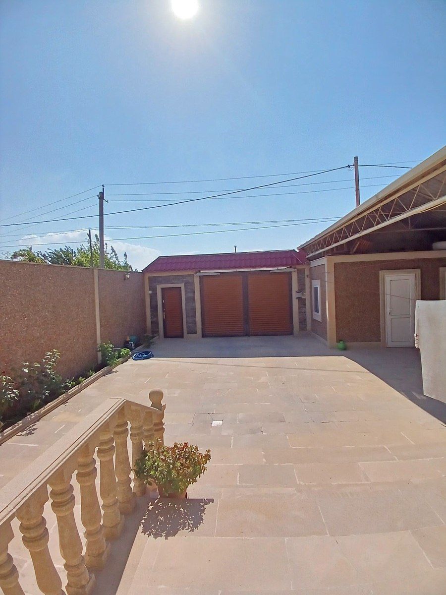 Satılır 5 otaqlı həyət evi/bağ evi 350 m² — Ev, villa, Bakı (9)