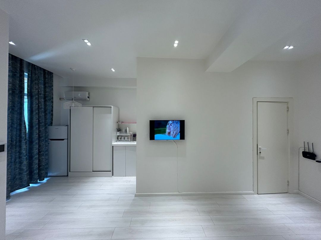 İcarəyə verilir 2 otaqlı yeni tikili 42 m² — Mənzil, Bakı (9)