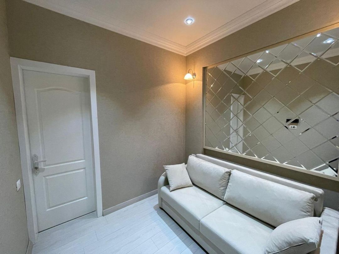Satılır 2 otaqlı köhnə tikili 66 m² — Mənzil, Bakı (7)