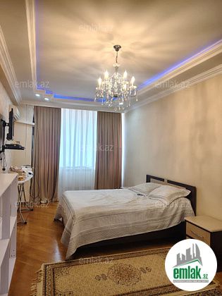Satılır 4 otaqlı 155 m² yeni tikili 28 May m — Mənzil (3)