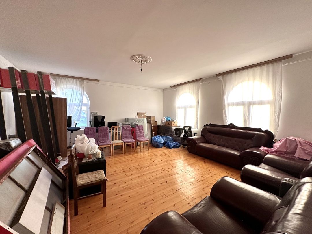 Satılır 12 otaqlı həyət evi/bağ evi 300 m² — Ev, villa, Bakı (5)