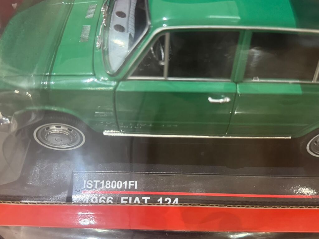 Fiat, 1966 il, 1:18, Dəmir — Modellar, Bakı (4)