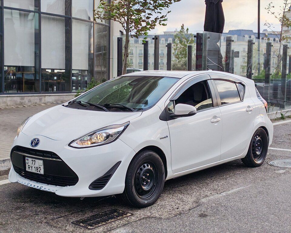 Toyota Aqua, 1.5 L, 0.87 kWh, 2018 il, 159 325 km 77-RY-182 — Avtomobillər, Bakı (4)