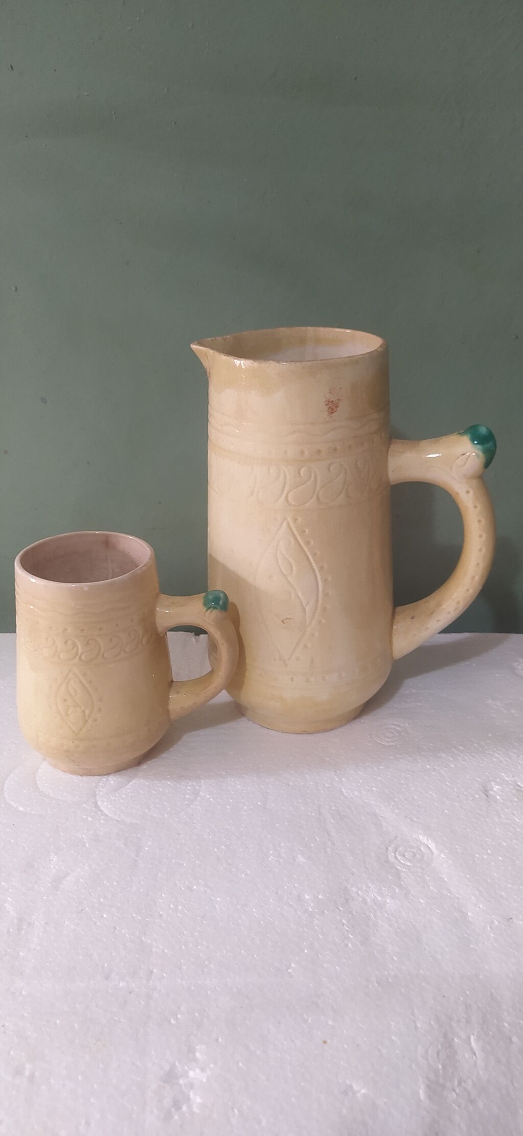 Əl işı keramika sürahi və fincan dəsti - Material: keramika, şirəli — Süfrə qabı, Sumqayıt