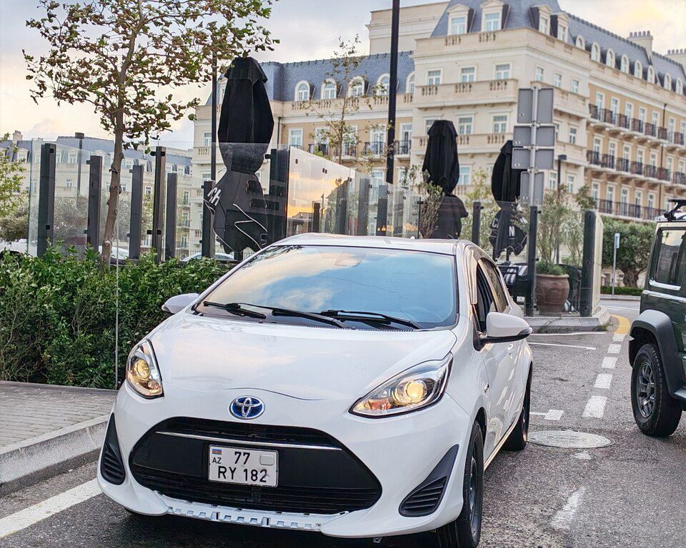 Toyota Aqua, 1.5 L, 0.87 kWh, 2018 il, 159 325 km 77-RY-182 — Avtomobillər, Bakı (3)