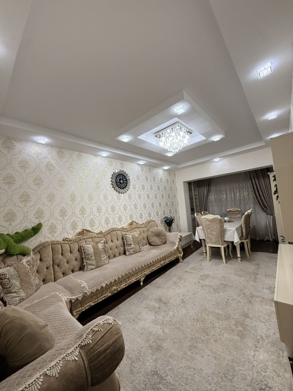 Satılır – 4 otaqlı ideal mənzil Leninqrad layihəsi 9 mərtəbəli — Qonaq otağı üçün, Bakı (2)