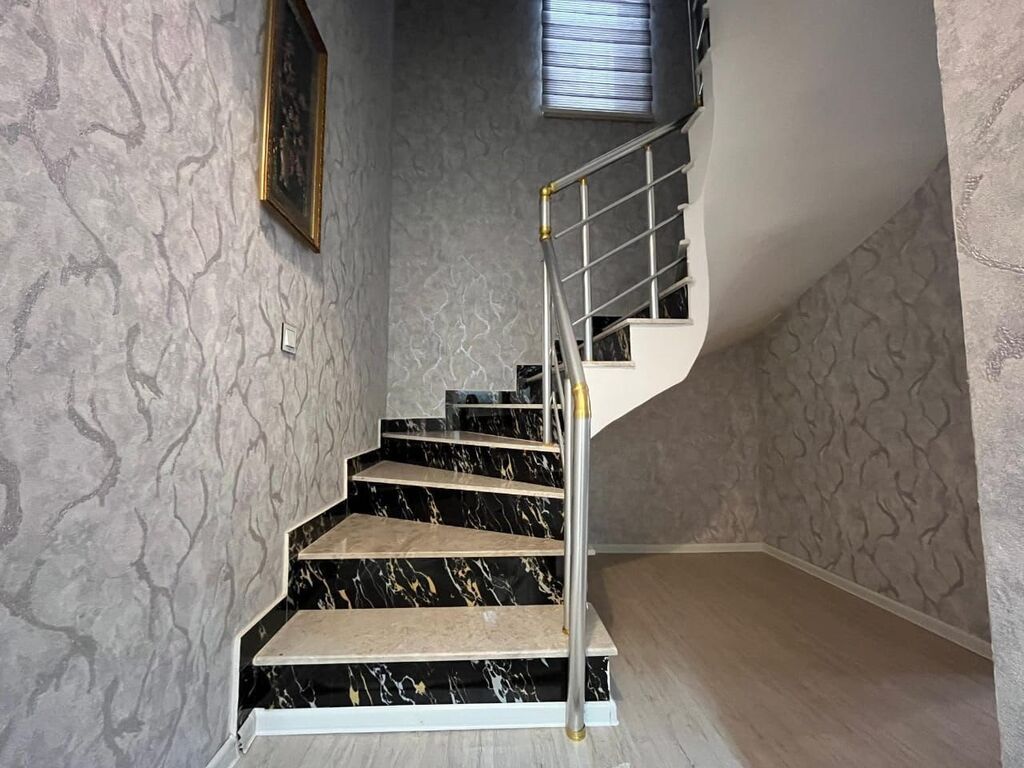 4 otaqlı, 100 kv. m, Yeni təmirli — Ev, villa, Bakı (9)