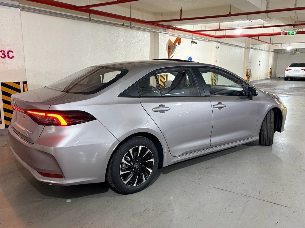 Toyota Corolla, 1.8 L, 0.85 kWh, 2026 il, yeni — Avtomobillər, Bakı (4)