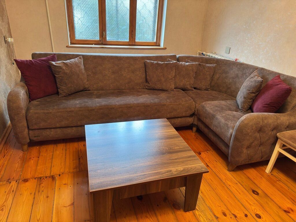 Divan satılır qiyməti 400 manat divan bazalıdır açılır ölçüsü bir — Mebel, Bakı