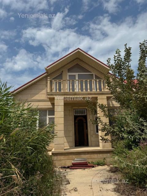 Satılır 5 otaqlı Həyət evi / Villa, 130 m², Corat bağları — House, cottage, summer house