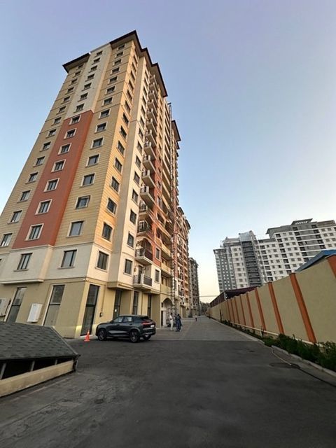 Satılır 2 otaqlı yeni tikili 76 m² — Bakı