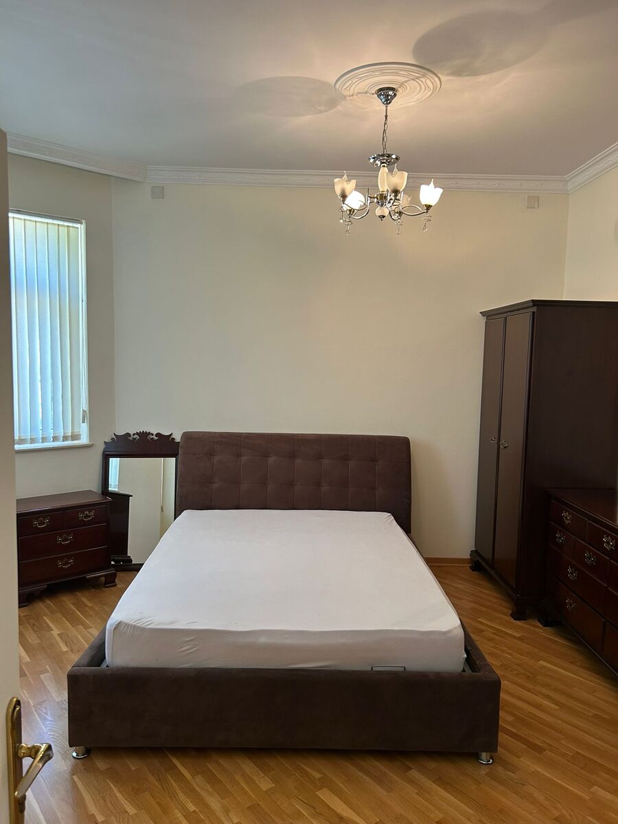 İcarəyə verilir 5 otaqlı həyət evi/bağ evi 400 m² — Ev, villa, Bakı (12)