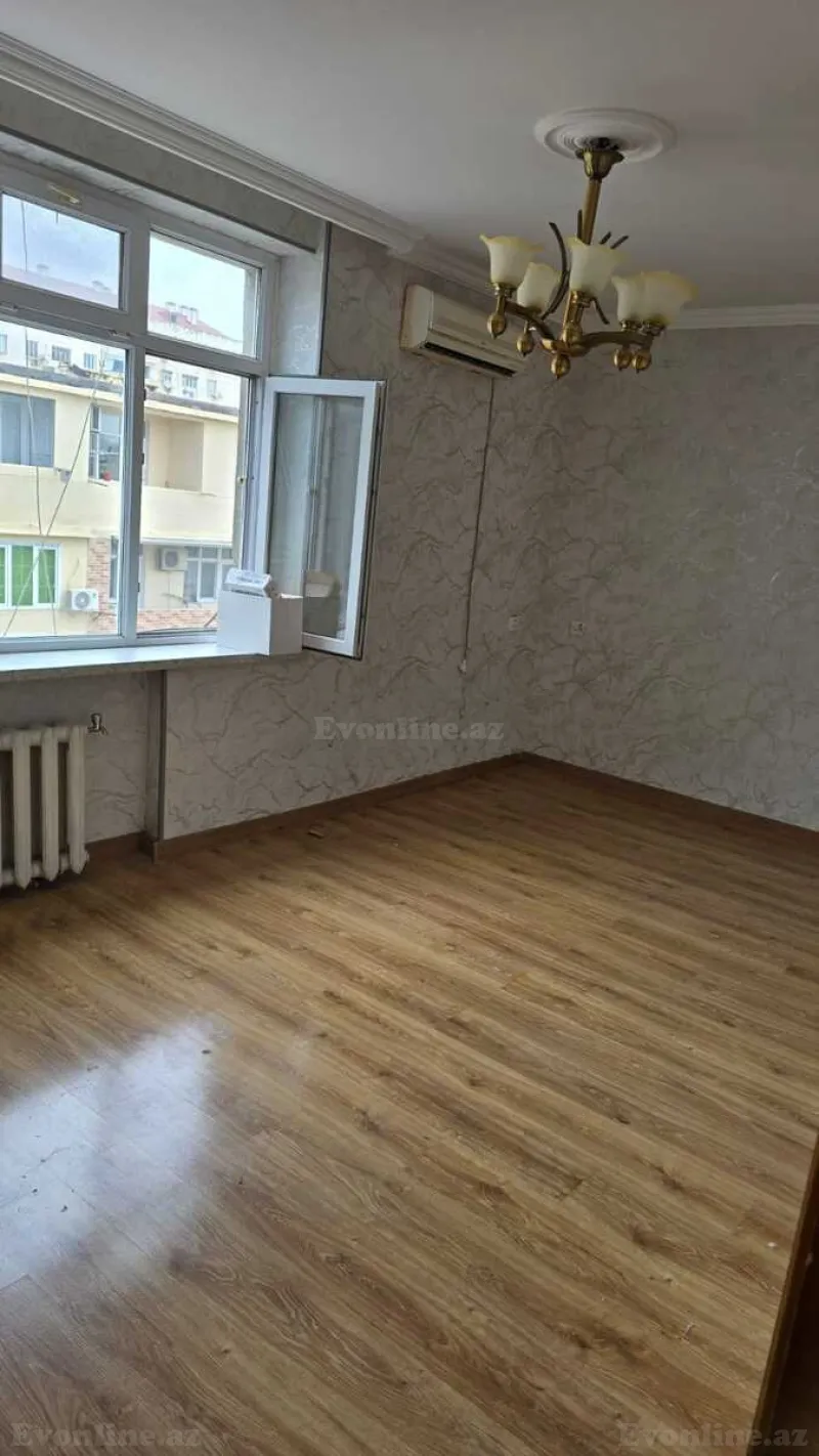 Satılır 2 otaqlı Mənzil Köhnə tikili 54 m² Bakı, Suraxanı r., Hövsan — Mənzil, Bakı (4)