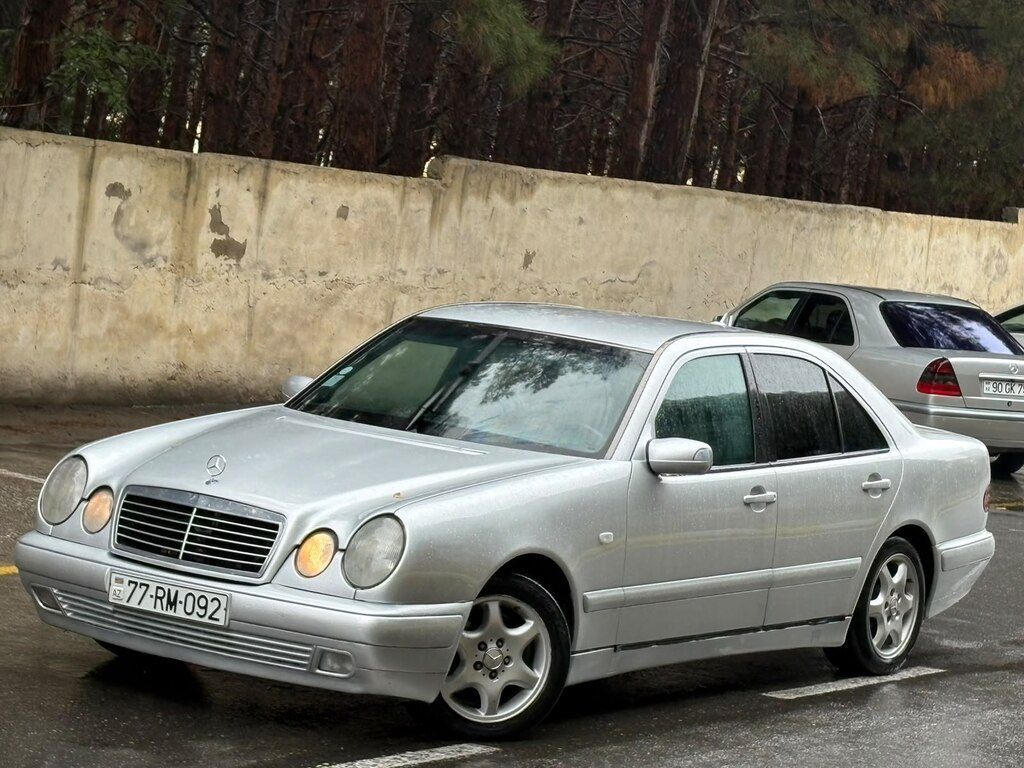 Mercedes E 200, 2.2 L, 1998 il, 245 000 km 77-RM-092 — Avtomobillər, Bakı (4)