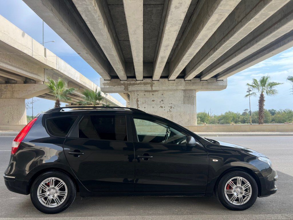 Hyundai i30, 1.6 L, 2009 il, 290 000 km — Avtomobillər, Yevlax (3)
