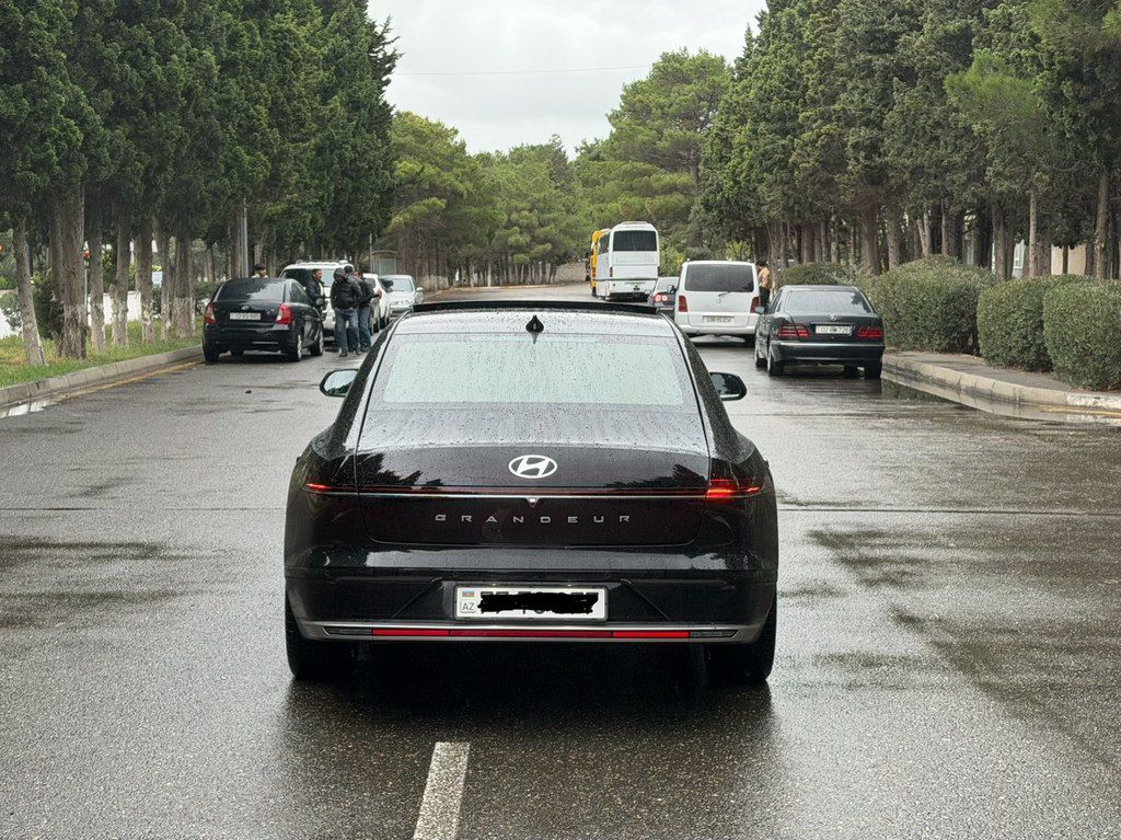Hyundai Grandeur, 1.6 L, 1.49 kWh, 2023 il, 509 340 km — Avtomobillər, Bakı (10)