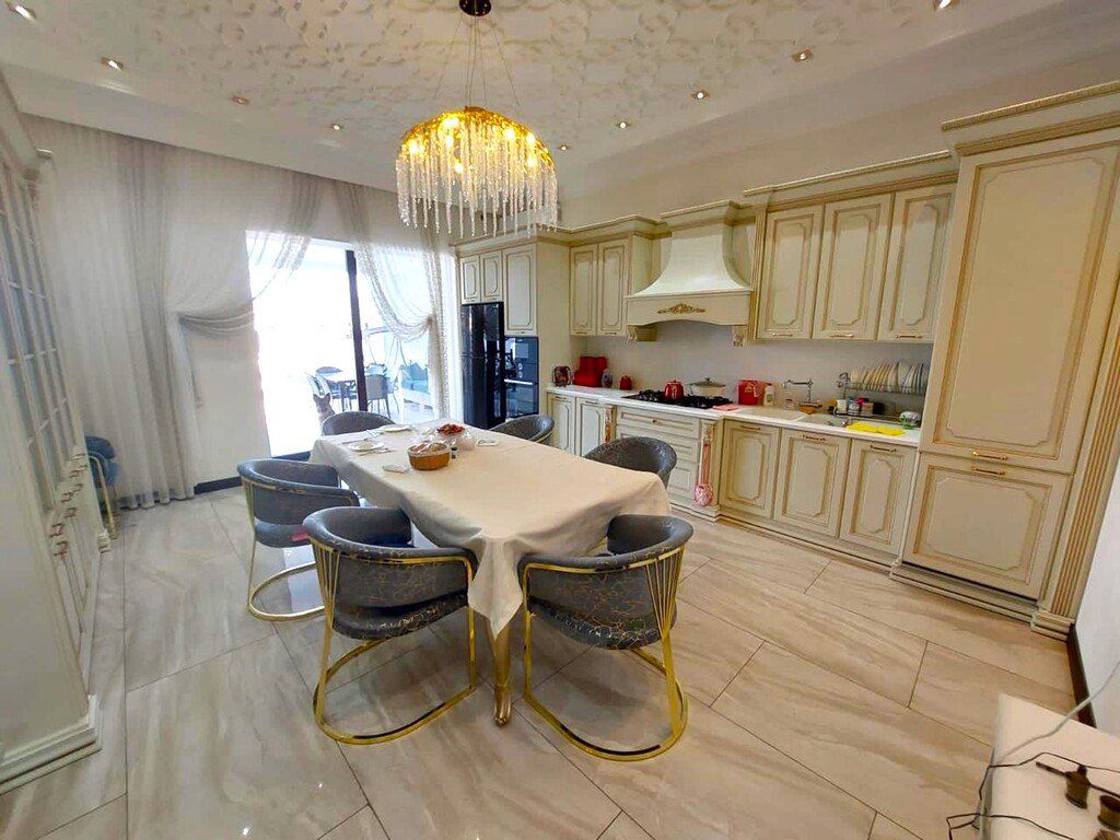 Satılır 8 otaqlı həyət evi/bağ evi 560 m² — Ev, villa, Bakı (11)