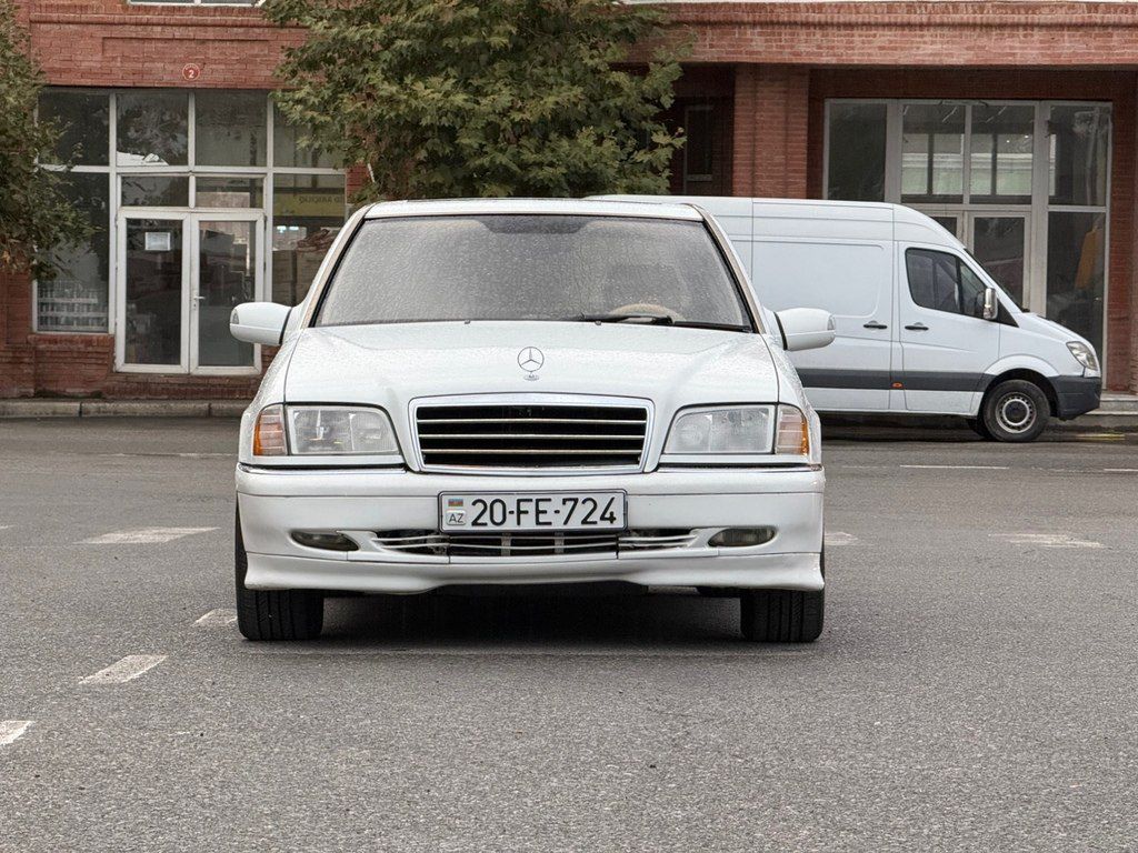 Mercedes C 230, 2.3 L, 1998 il, 275 939 km 20-FE-724 — Avtomobillər, Gəncə (3)