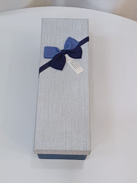 Hədiyyə qutusu 2545672, karton, gümüşü — Bakı