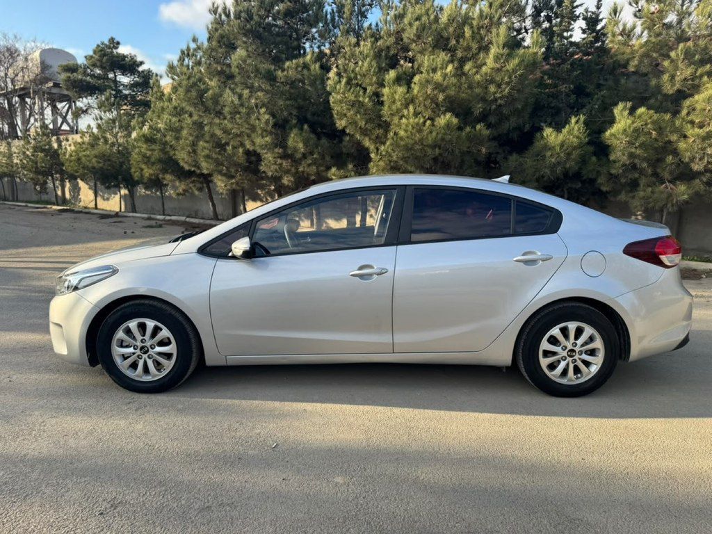 Kia K3, 1.6 L, 2016 il, 160 000 km — Avtomobillər, Bakı (6)