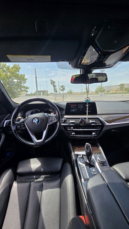 BMW 530e, 2.0 L, 12 kWh, 2018 il, 142 500 km — Avtomobillər, Bakı (4)