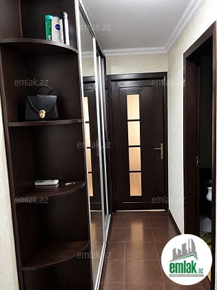 Satılır 2 otaqlı 50 m² köhnə tikili Gənclik m — Mənzil (2)