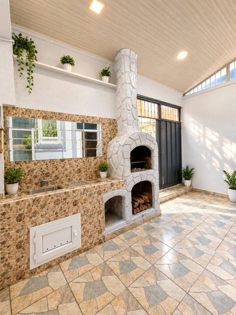 Satılır 6 otaqlı həyət evi/bağ evi 130 m² — Bakı