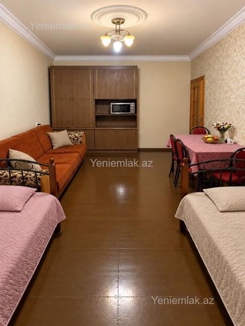Satılır 3 otaqlı Bina evi menzil (Köhnə tikili), 60 m², Xətai rayonu — Bakı