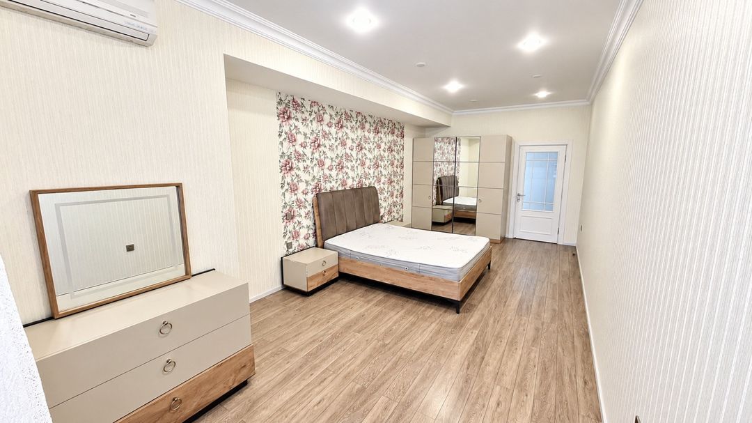 İcarəyə verilir 4 otaqlı yeni tikili 140 m² — Mənzil, Bakı (6)