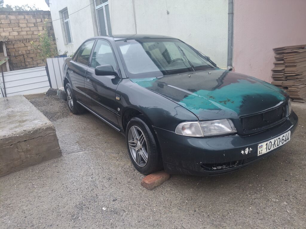 Audi A4 sedan – ehtiyat hissələri üçün - Korpus: 4 qapılı sedan, tünd — Digər, Bakı (8)