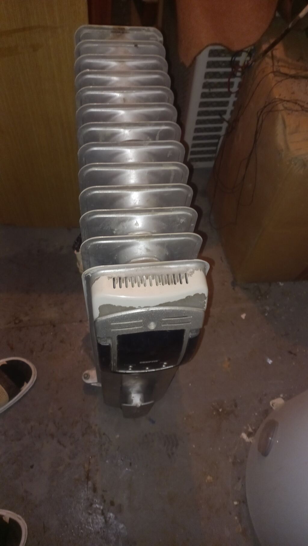 Məhsul: Elektrikli yağ radiatorları 4 ədəd,işlək vəziyyətdə hər biri — Isıtıcılar və isı ventilatorları, Bakı (7)