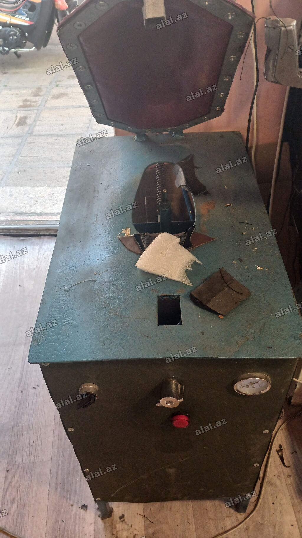 Salam ayaqqabi tikis masinlari 3 birqe satilir Ve 1tek tek satilir — Təmir və inşaat, Xaçmaz (2)