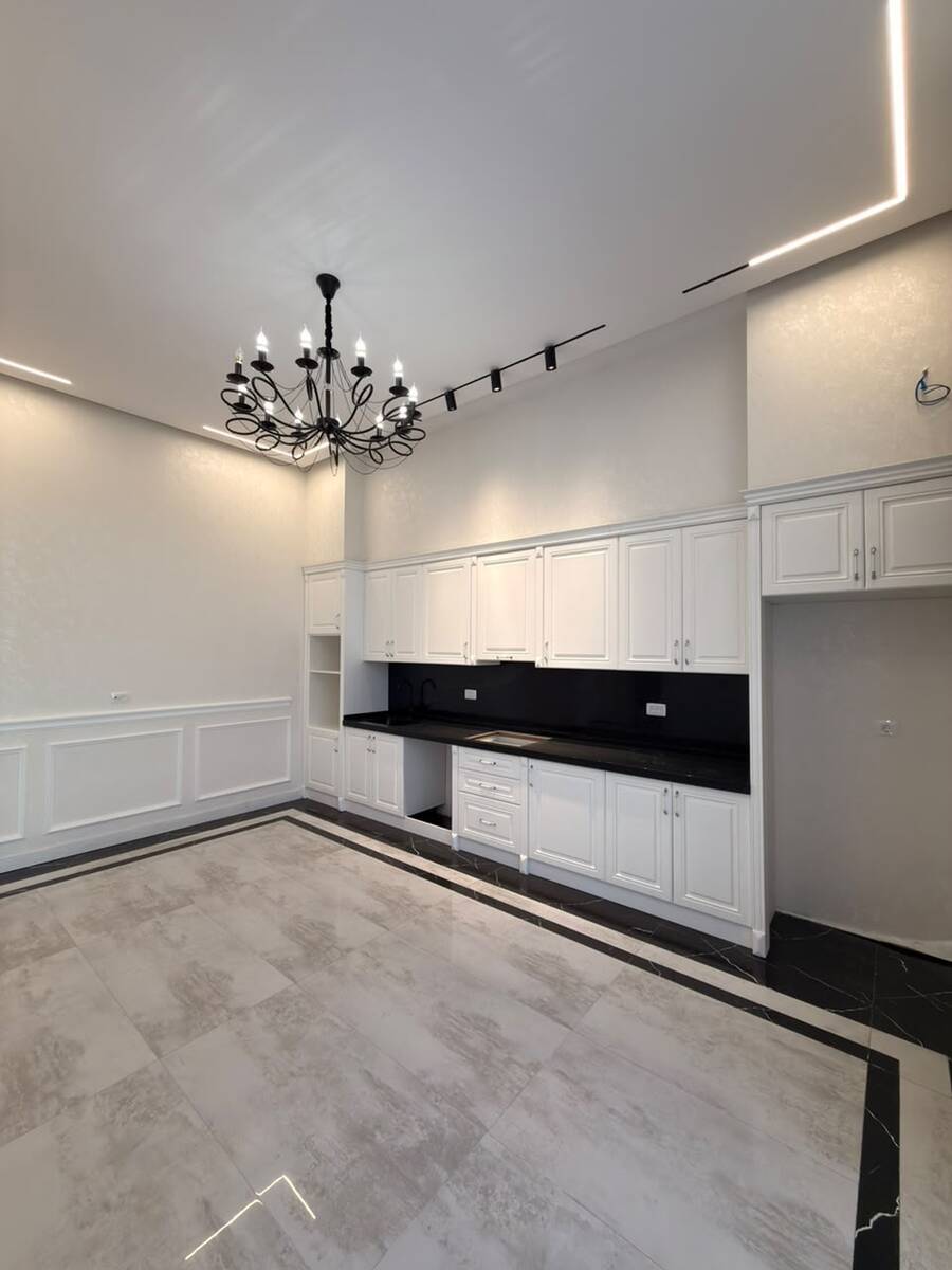 Satılır 4 otaqlı həyət evi/bağ evi 200 m² — Ev, villa, Bakı (11)