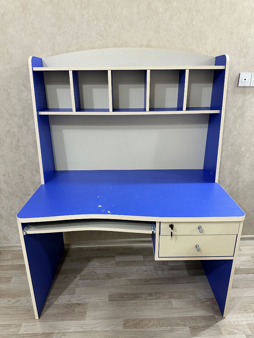 Oğlan və qız üçün, İşlənmiş, Siyirməli, Yazı masası, Stulsuz — Masalar, stol və stullar, Bakı (7)