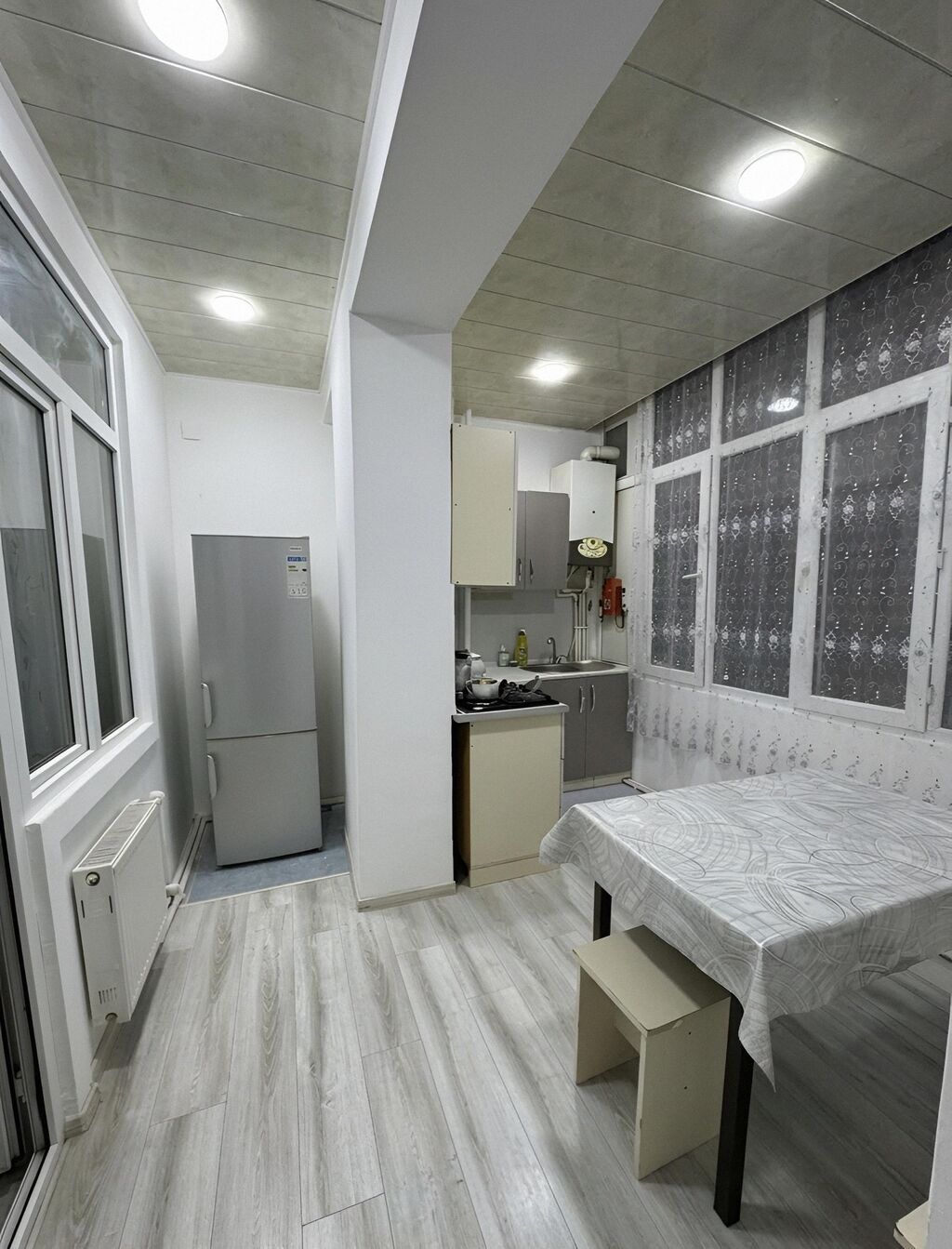 Salam, Mənzil Xalqlar Metrosu yaxınlığında, Seyid Əzim Şirvani — Mənzil, Bakı (4)