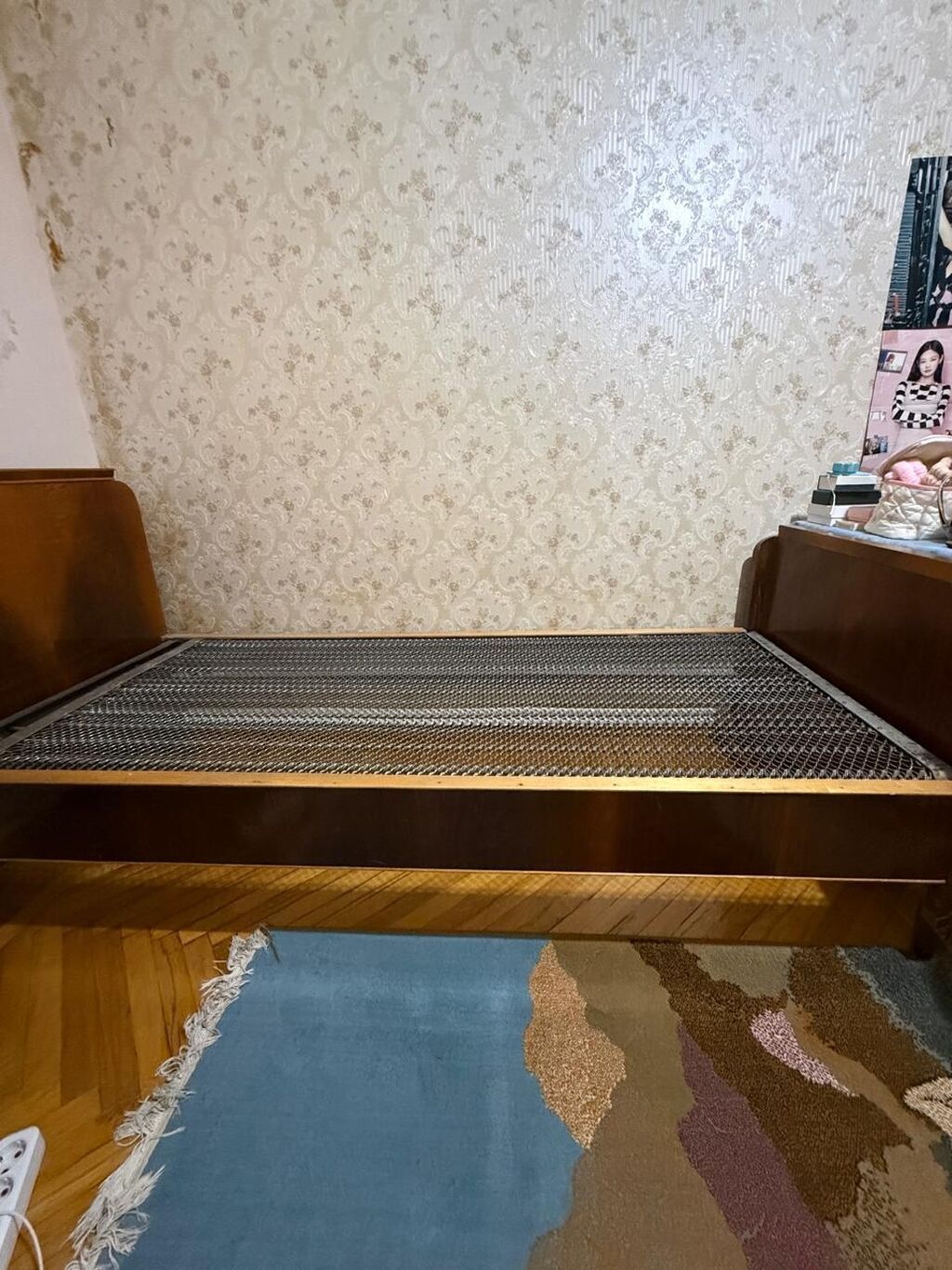 Taxta çarpayı karkası – təknəfərlik 2 ədəd. Hərəsi 50 man - Material — Yataqlar, Bakı