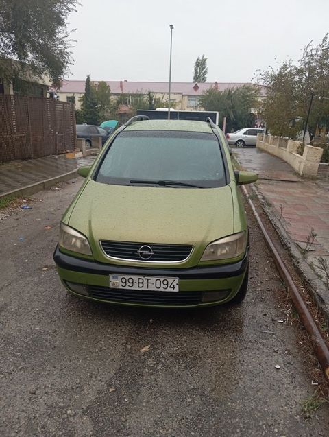 Opel Zafira, 1.8 L, 2000 il, 400 000 km — Sumqayıt
