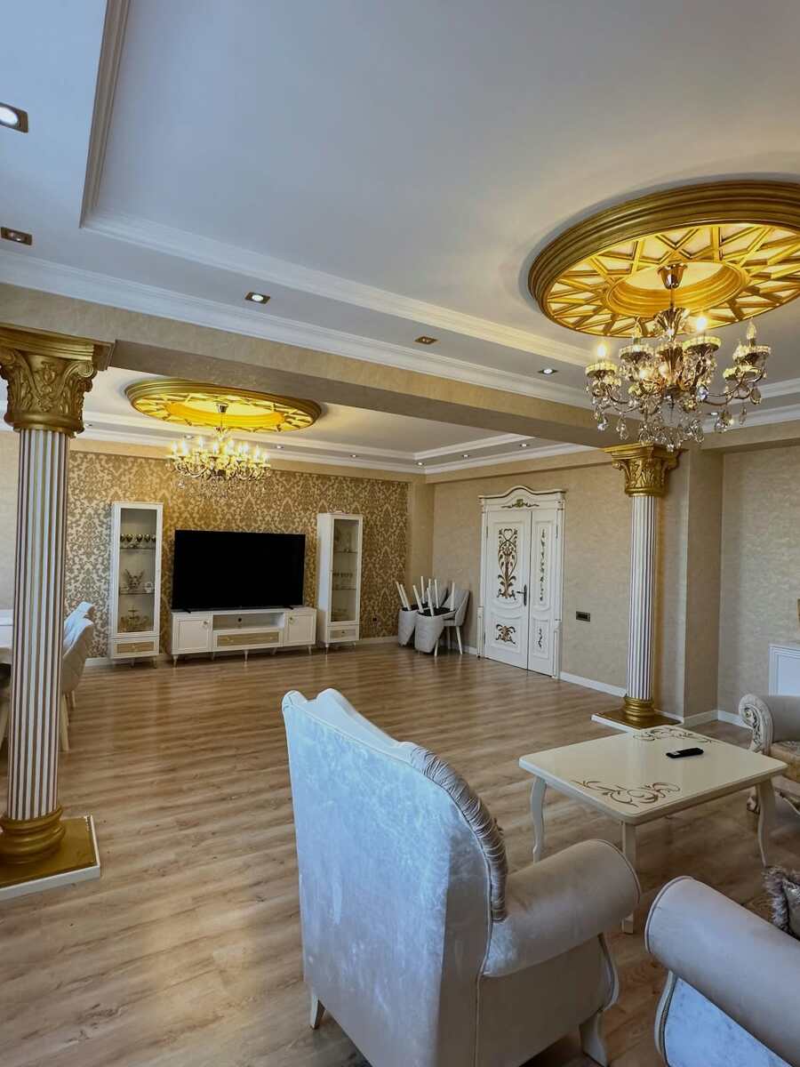Satılır 5 otaqlı yeni tikili 265 m² — Mənzil, Bakı (2)
