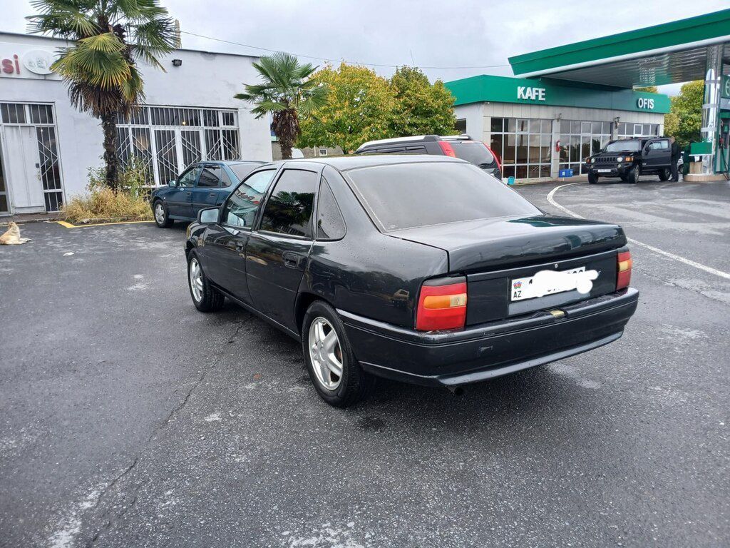 Opel Vectra, 2.0 L, 1992 il, 250 000 km — Avtomobillər, Zaqatala (6)