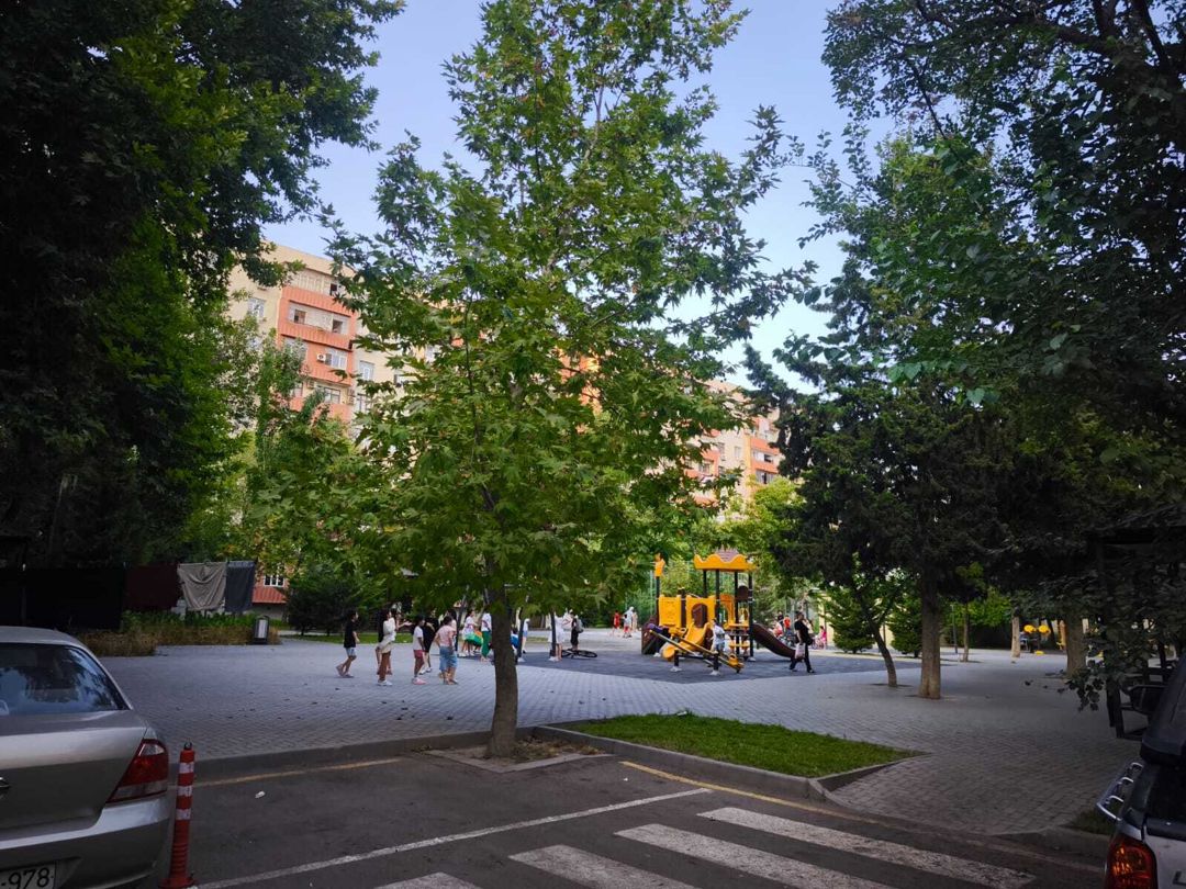 Satılır 2 otaqlı köhnə tikili 60 m² — Mənzil, Bakı