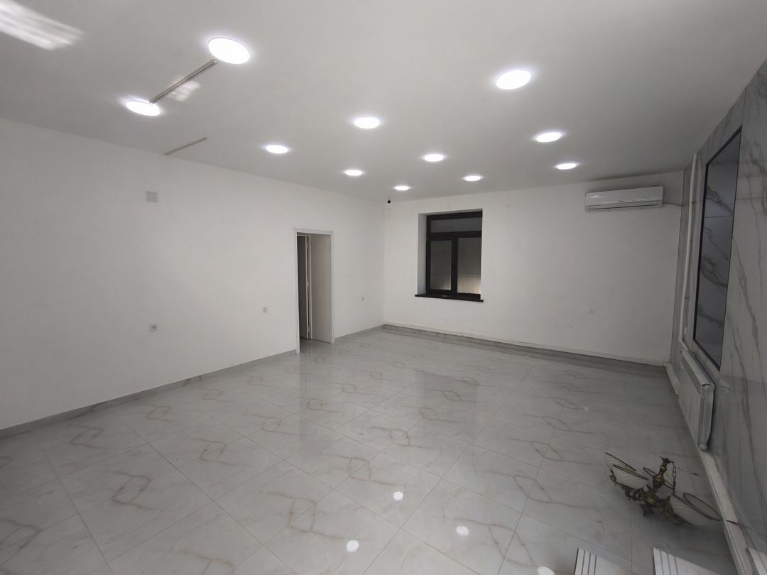 İcarəyə verilir obyekt 88 m² — Əmlak, Bakı (2)