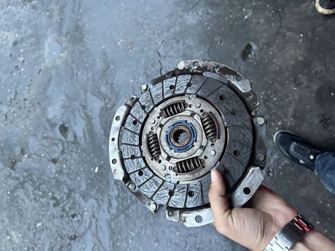 Priora 2018 in üzerinden çıxma çaşka feredo satılır. Normal — Bakı