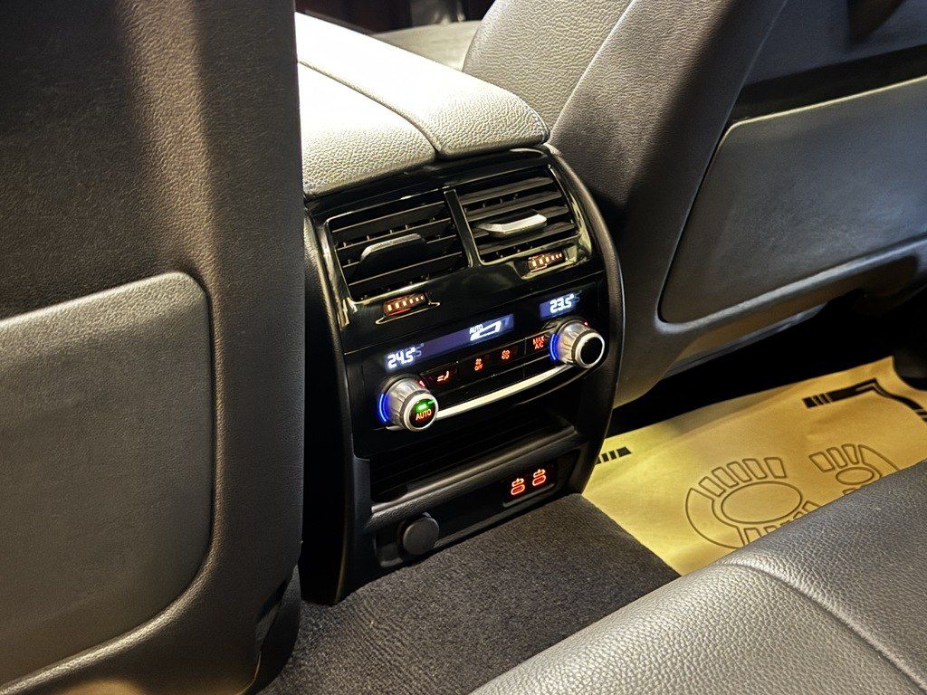 BMW 530e, 2.0 L, 12 kWh, 2023 il, 64 500 km — Avtomobillər, Bakı (12)