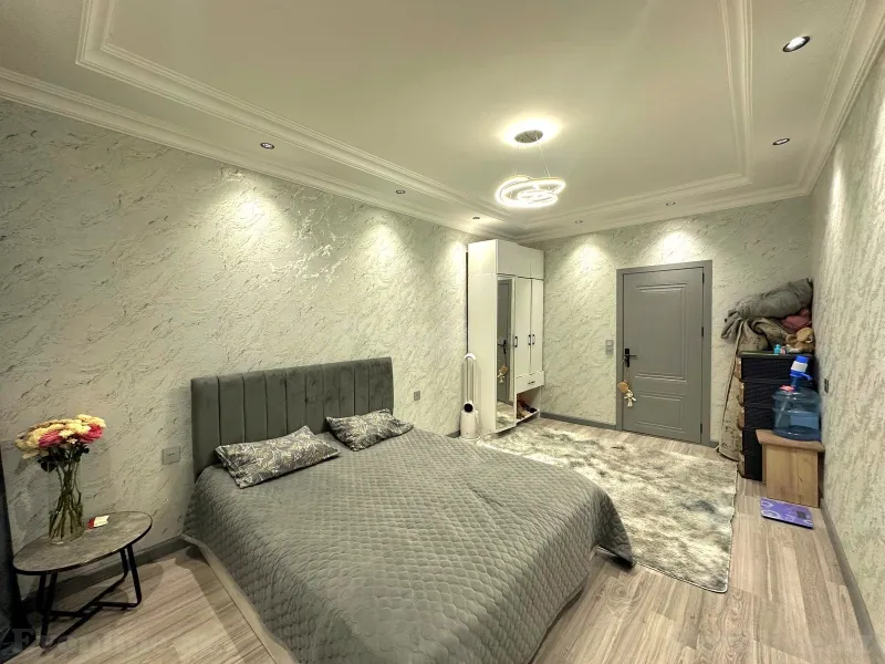 Satılır 3 otaqlı Mənzil Köhnə tikili 60 m² Bakı, Binəqədi r., Azadlıq prospekti m., 7-ci mikrorayon — Mənzil, Bakı (6)