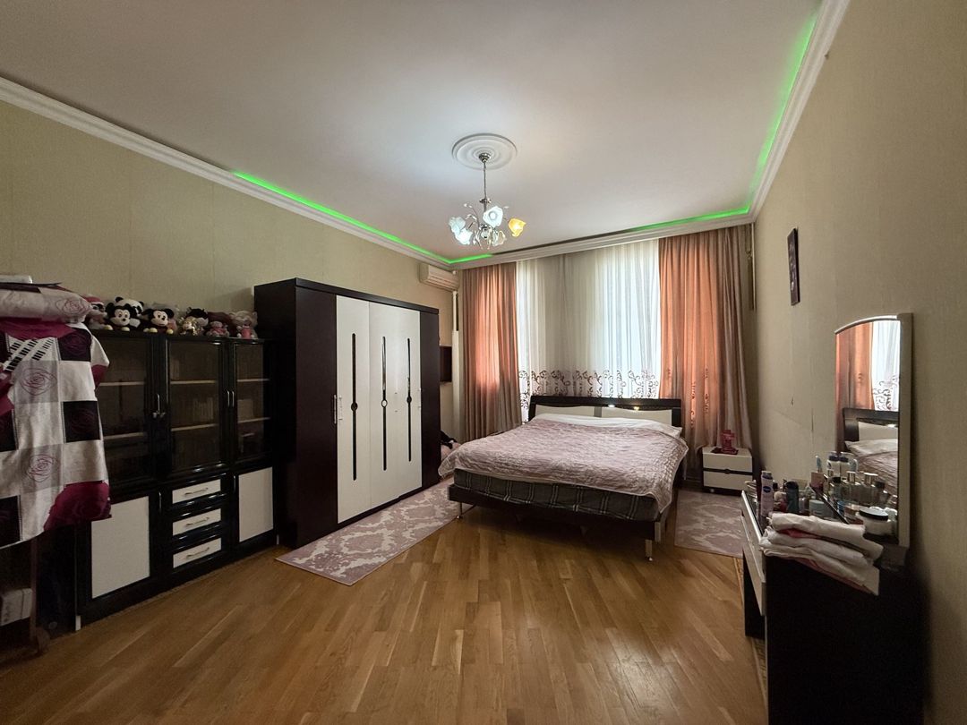 Satılır 4 otaqlı yeni tikili 190 m² — Mənzil, Bakı (8)