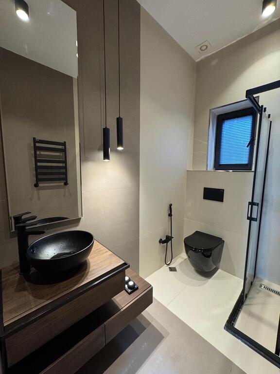 Satılır 4 otaqlı həyət evi/bağ evi 200 m² — Ev, villa, Bakı (10)