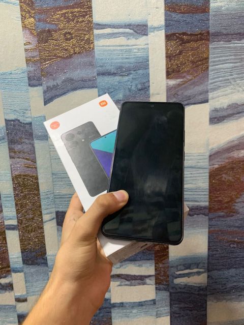 Redmi Note 13, 128 GB, rəng - Qara, Barmaq izi, Face ID, Sənədlərlə — Bakı